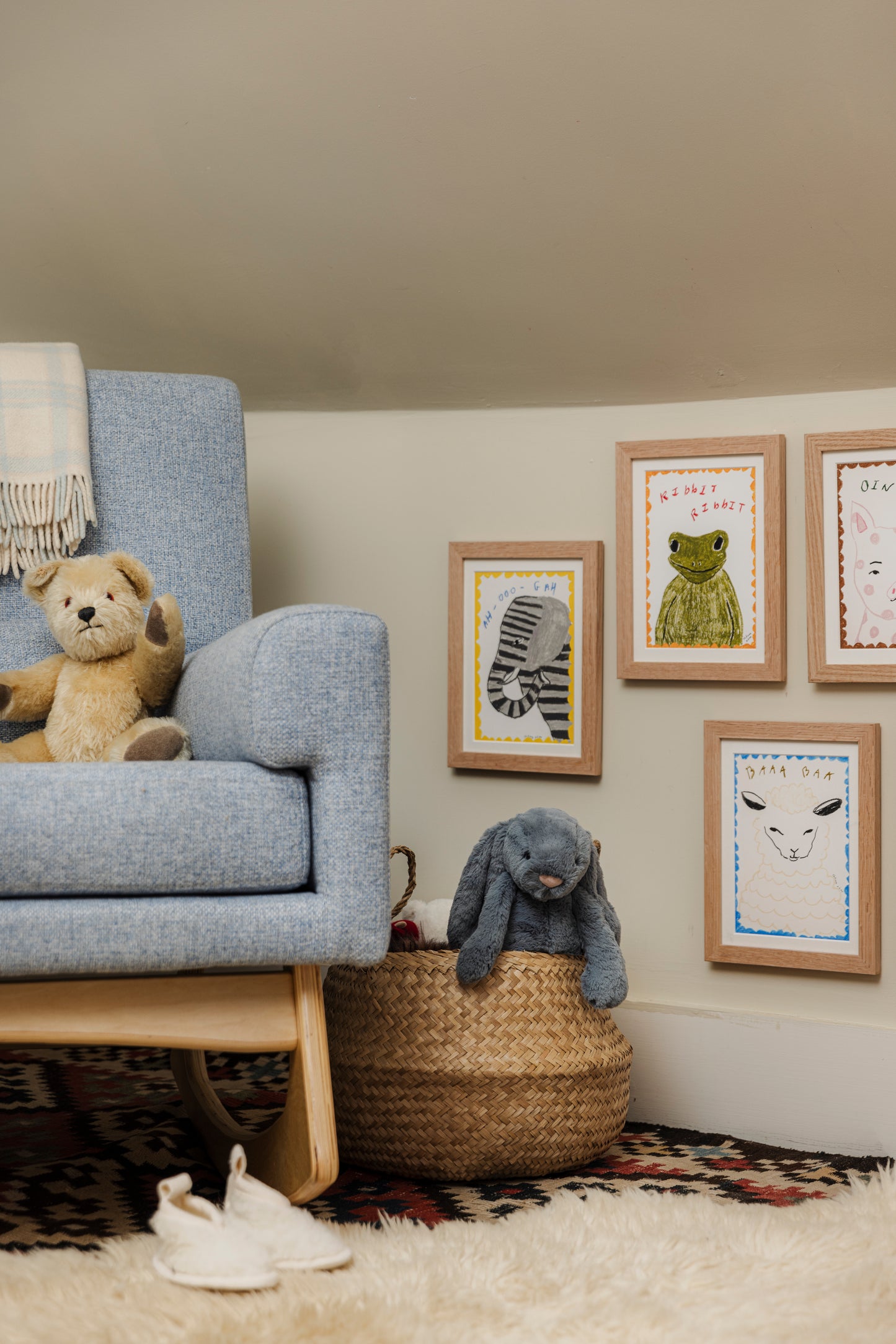 Nursery_framed_animal_artwork