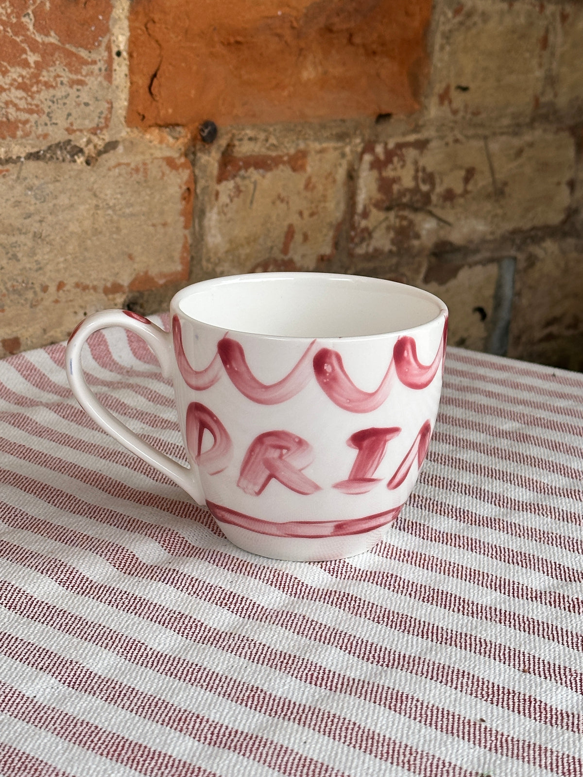 Drink Me mug - Pink
